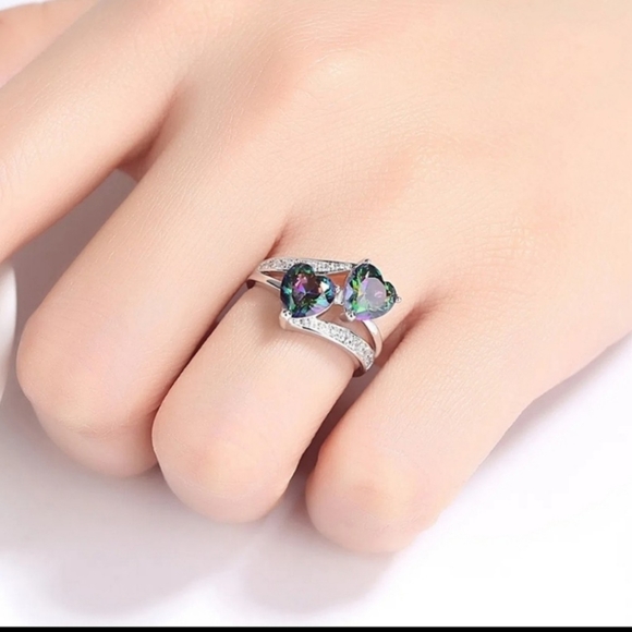 Heart shaped Rings - Picture 4 of 4